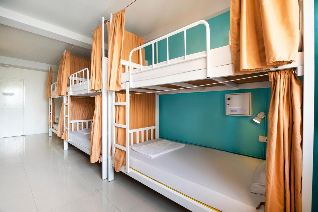 Oyo 618 At Khaosan Hostel (Adults Only) Бангкок Екстер'єр фото